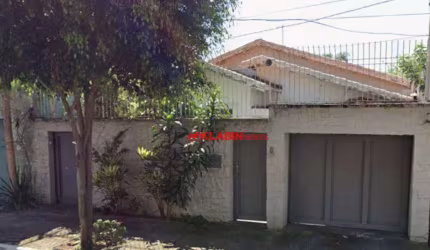 Casa com 3 dormitórios à venda, 250 m² por R$ 1.800.000,00 - Moema - São Paulo/SP
