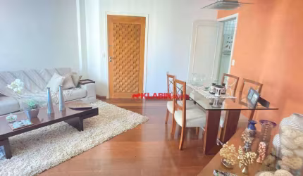 Vende Chácara Klabin, 3 dormitórios, suíte, 3 vagas