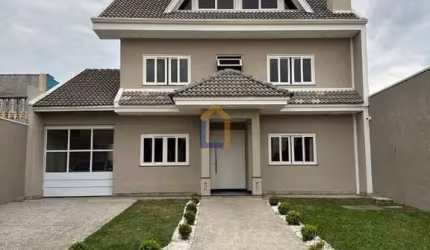 Sobrado com 3 Quartos à Venda, 347 m²