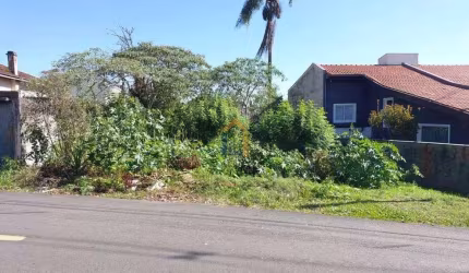 Terreno com 420m² no Vista Alegre