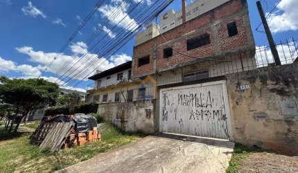 Ponto Comercial com 475m² no Bairro Santa Cândida