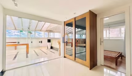Cobertura com 295m² no Bairro Juvevê