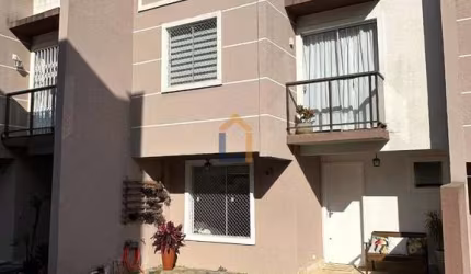 Sobrado de 91,8m² no Bairro Santa Cândida