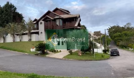 Casa mista assobradada no condomínio Aruã- Mogi das Cruzes-SP