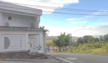 Sobrado com 3 Dormitórios, Residencial Colinas- Mogi das Cruzes-SP