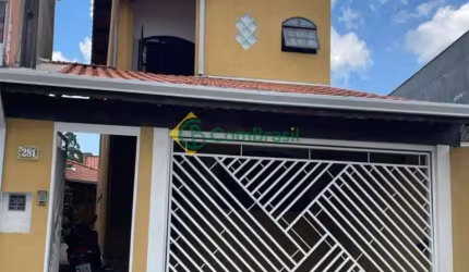 Lindo sobrado à venda no Residencial Colinas em Mogi das Cruzes