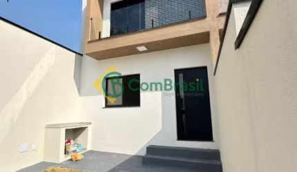 Sobrado com 3 dormitórios e piscina, Jardim Esperança, Mogi das Cruzes