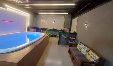 Casa em condomínio com piscina, Vila Colorado, Suzano