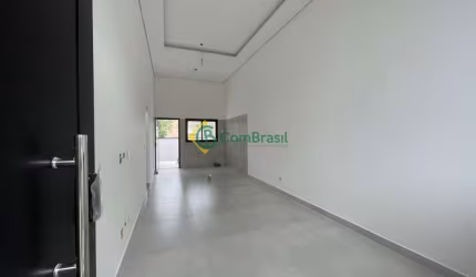 Casa térrea nova com quintal, 3 dormitórios com suíte, em bairro - Mogi das Cruzes/SP