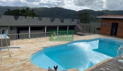 Casa Térrea para Locação ou  Venda, 03 dormitórios, 01 suíte, 05 Vagas, Vila São Paulo