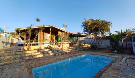Casa mobiliada com piscina, Vila Suissa, Mogi das Cruzes