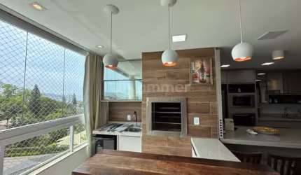 Apartamento com vista mar permanente em Penha a venda com 2 suítes