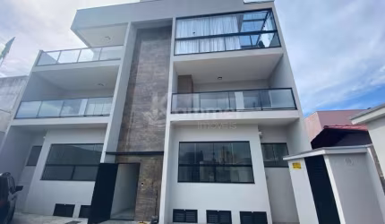 Apartamento com 3 dormitórios sendo uma suíte a venda na praia do tabuleiro