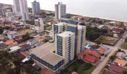 Apartamento com 2 quartos mobiliado a venda em Piçarras