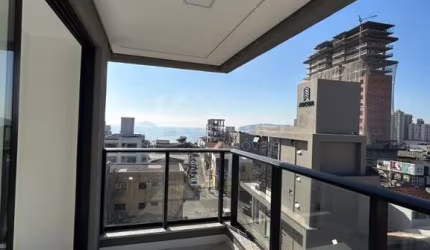 Imperdível apartamento à venda no Centro de Balneário Piçarras-SC: 3 quartos, 1 suíte, 1 sala, 3 banheiros, 1 vaga de garagem, 81,55 m².