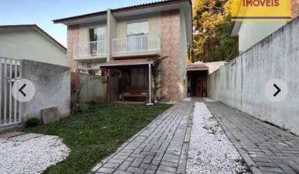 Sobrado com 2 dormitórios à venda, 60 m² por R$ 450.000,00 - Conjunto Águas Claras - Campo Largo/PR