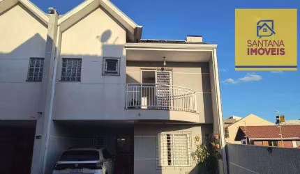 Sobrado com 3 dormitórios à venda, 129 m² por R$ 690.000 - Vila Ferrari - Campo Largo/PR
