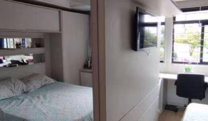 Apartamento com 4 dormitórios à venda, 107 m² por R$ 750.000,00 - Água Verde - Curitiba/PR