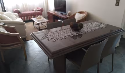 ótimo apartamento a 2 quadras da praia