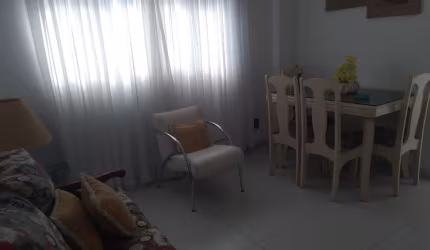2 dormts, bem localizado, R$ 210 mil