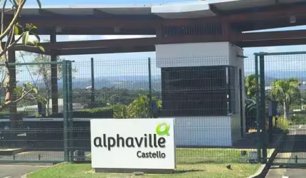 Casa térrea condomínio Alphaville Castelo - Itu