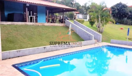Chácara com 3 dormitórios à venda, 2800 m² por R$ 750.000,00 - Quintas de Pirapora - Salto de Pirapora/SP
