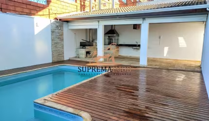Casa sobrado á venda - Condomínio Aldeia da Mata