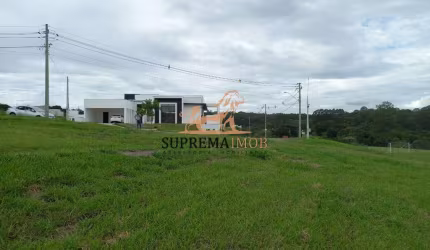 Terreno de 1.005m² á venda, Condomínio Fazenda Alta Vista-Salto de Pirapora