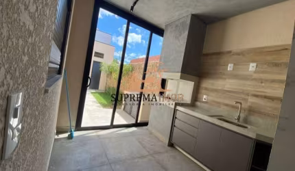 Casa á  venda com 3 quartos - Condomínio Villaggio Ipanema 1