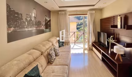 Imperdível! Apartamento à venda em Teresópolis-RJ, no bairro Bom Retiro, com 2 quartos, 1 suíte, 2 banheiros, 2 vagas de garagem e 80,00 m².