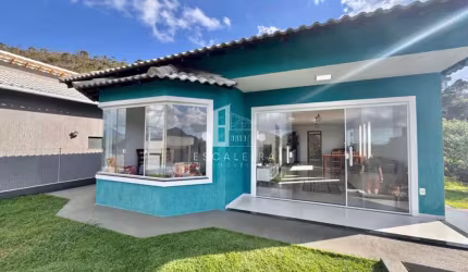 Casa em condomínio fechado com 3 quartos à venda no Albuquerque, Teresópolis , 100 m2 por R$ 695.000
