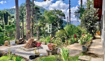 Venda de Espetacular Sítio em Teresópolis-RJ, Bairro Cascata dos Amores: 4 Quartos, 1 Suíte, 4 Banheiros, 5 Vagas, 8.920 m².