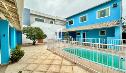 CASA À VENDA EM RIO DAS OSTRAS