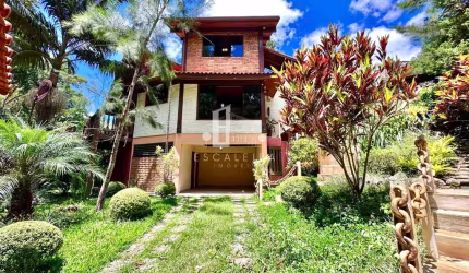 Casa à venda em Teresópolis-RJ, Parque do Imbui: 1 quarto, 1 suíte, 2 salas, 2 banheiros, 2 vagas, 110,62 m².