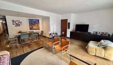 Apartamento à venda na Lagoa, Rio de Janeiro: 3 quartos, 1 suíte, 4 banheiros, 3 vagas de garagem, 180m² de área.