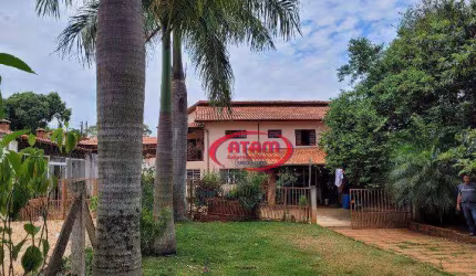 CHÁRA FORMADA COM PISCINA E 3.2830 M² DE TERRENO E 319 M² ÁREA CONSTRUÍDA