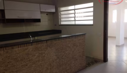 EXCELENTE PONTO COMERCIAL + RESIDÊNCIA INDEPENDENTE