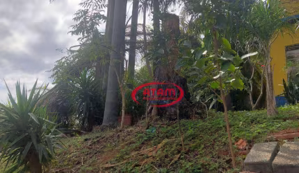 EXCELENTE TERRENO COMERCIAL OU RESIDENCIAL
