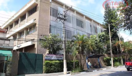 Prédio comercial ou industrial na av. Guapira