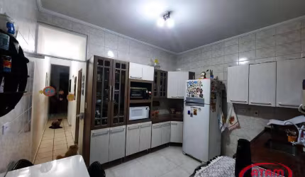 AMPLO SOBRADO NO MANDAQUI - AVALIA PERMUTA