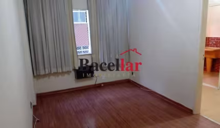 Apartamento com 2 quartos à venda na Rua Fábio Luz, Méier, Rio de Janeiro, 65 m2 por R$ 260.000