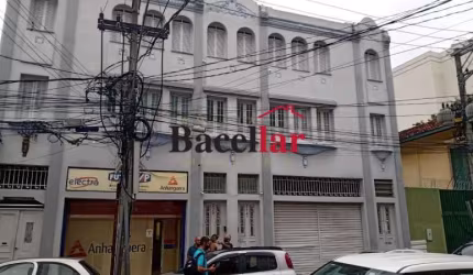 Prédio com 10 salas para alugar na Rua Neri Pinheiro, Cidade Nova, Rio de Janeiro, 1500 m2 por R$ 42.000