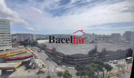 Sala comercial para alugar na Avenida Dom Hélder Câmara, Pilares, Rio de Janeiro, 30 m2 por R$ 1.000