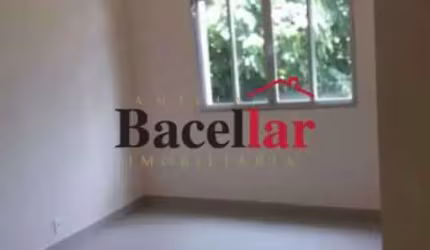 Apartamento com 2 quartos à venda na Rua Padre Ildefonso Penalba, Méier, Rio de Janeiro, 60 m2 por R$ 225.000