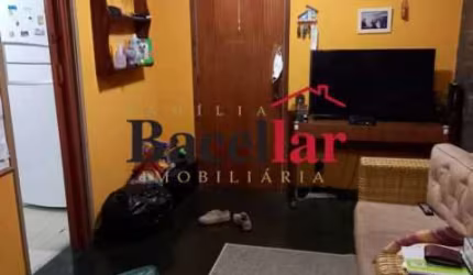 Apartamento com 2 quartos à venda na Rua Pinto Teles, Praça Seca, Rio de Janeiro, 65 m2 por R$ 250.000