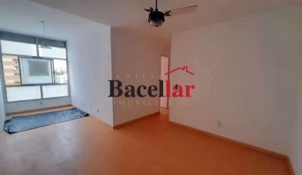 Apartamento com 2 quartos à venda na Rua Adriano, Méier, Rio de Janeiro, 61 m2 por R$ 350.000