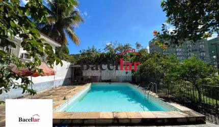 Casa com 5 quartos à venda na Rua Albano, Praça Seca, Rio de Janeiro, 300 m2 por R$ 499.990
