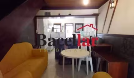 Casa em condomínio fechado com 3 quartos à venda na Rua Mako, Peró, Cabo Frio, 67 m2 por R$ 430.000