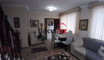 Casa em condomínio fechado com 5 quartos à venda na Rua Magalhães Couto, Méier, Rio de Janeiro, 200 m2 por R$ 990.000