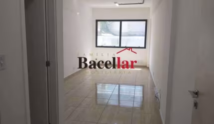 Sala comercial com 28 salas à venda na Rua Araguaia, Freguesia (Jacarepaguá), Rio de Janeiro, 27 m2 por R$ 163.000